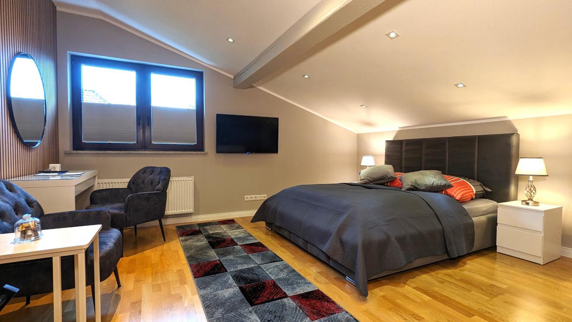 Hospedagem domiciliar 3 Rooms - Zimmervermietung Naehe Flughafen Ber - Gratis Wlan, Parken & Netflix