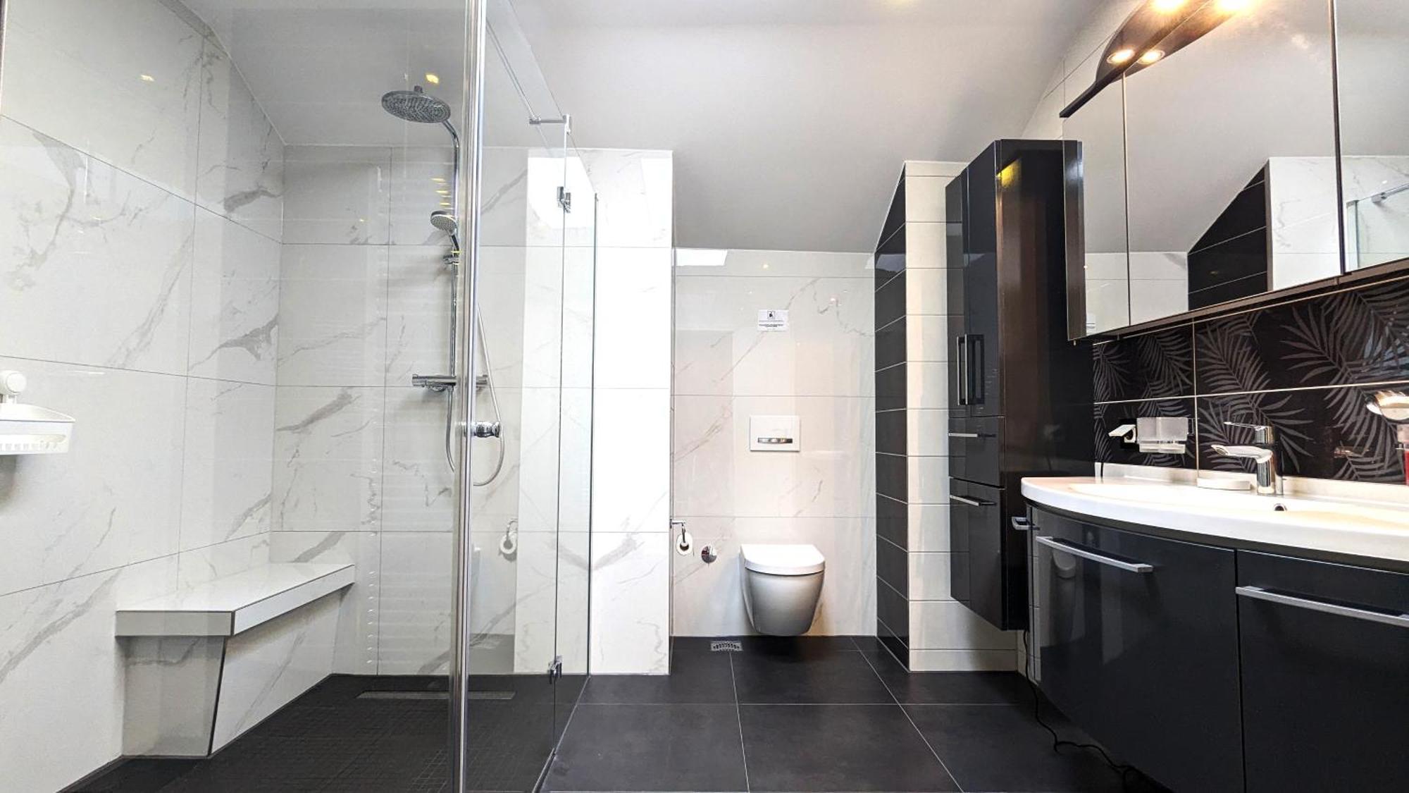 3 Rooms - Zimmervermietung Naehe Flughafen Ber - Gratis Wlan, Parken & Netflix * Berlim